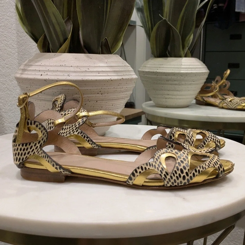 Lola Cruz Animal Print Metallic Gold Sandals Women's 37 Flat Butterfly Leather